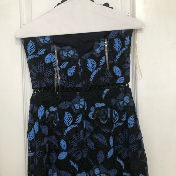 Elliatt Times Floral Strapless Dress Blue - Picture 5 of 10